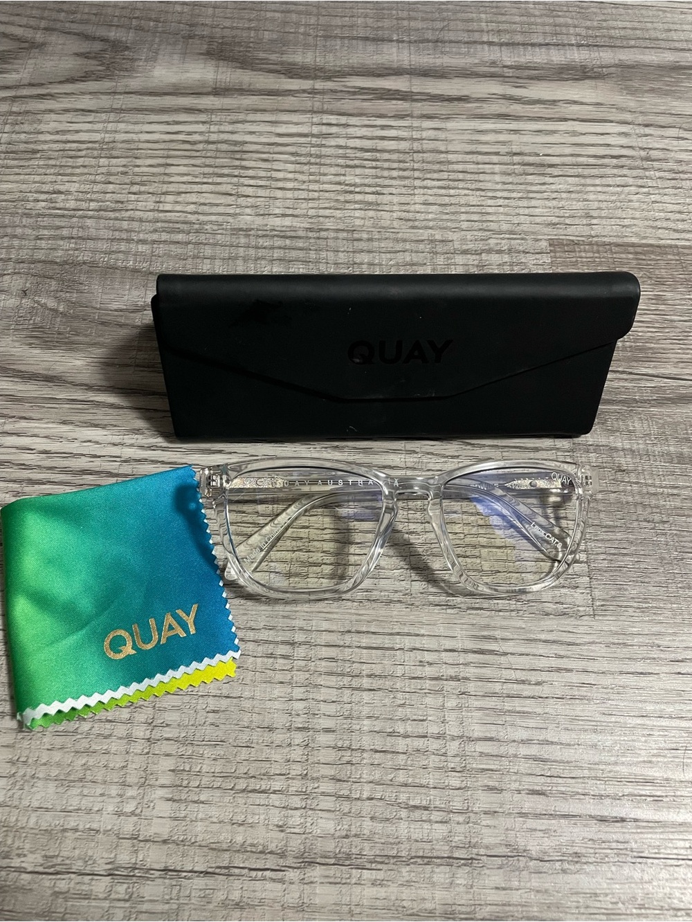 Quay Australia Clear Frame Blue Blocking Glasses with Black Case & Cloth